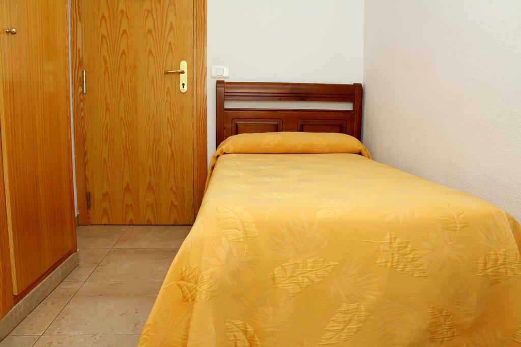 Hostal Restaurante La Masia Vila-real المظهر الخارجي الصورة
