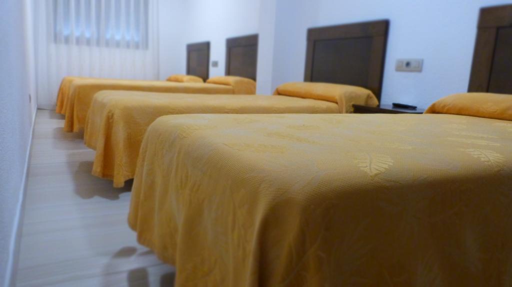 Hostal Restaurante La Masia Vila-real المظهر الخارجي الصورة