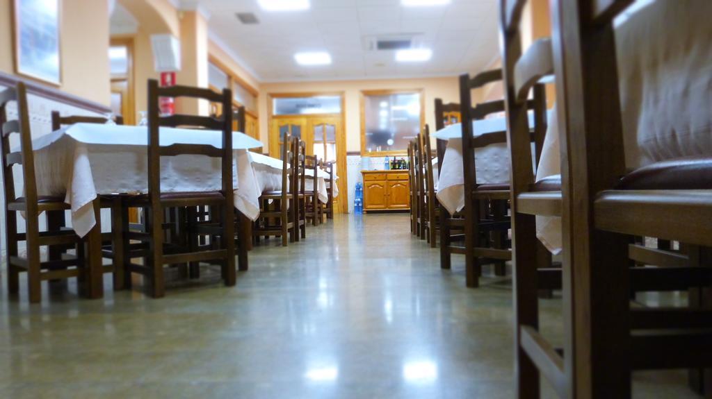 Hostal Restaurante La Masia Vila-real المظهر الخارجي الصورة