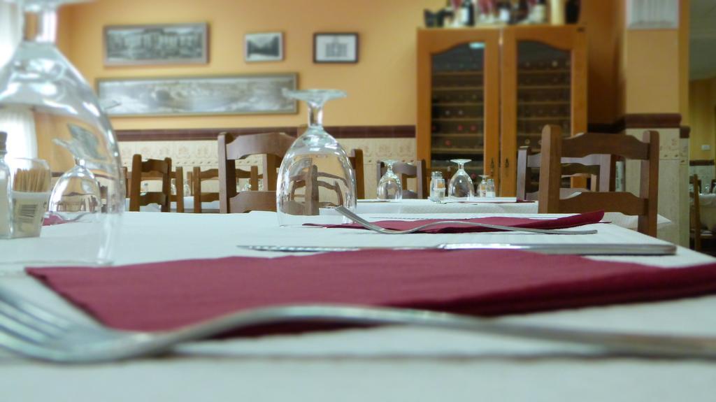 Hostal Restaurante La Masia Vila-real المظهر الخارجي الصورة