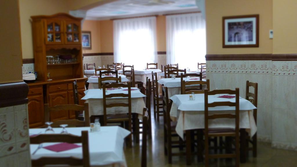Hostal Restaurante La Masia Vila-real المظهر الخارجي الصورة