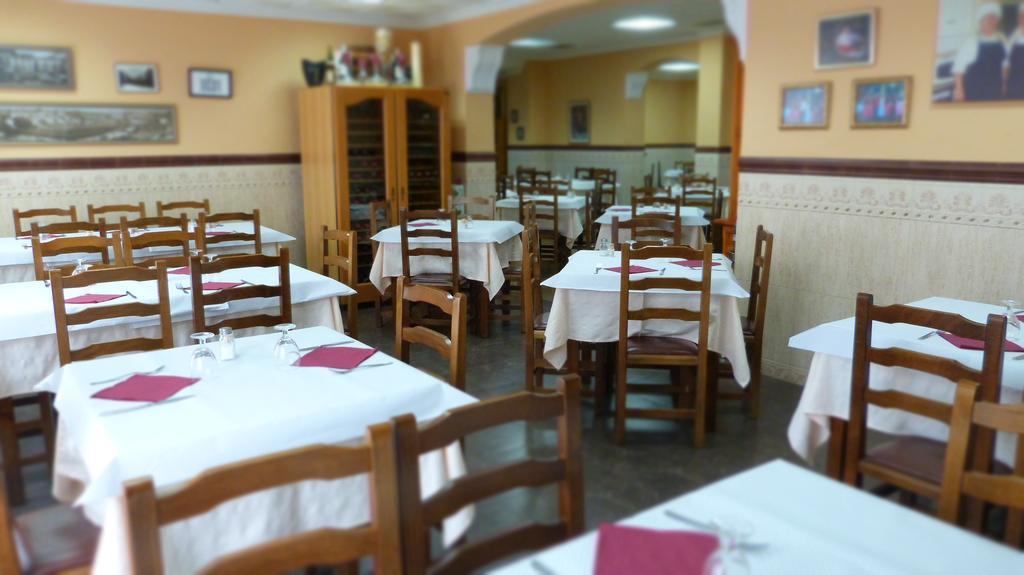 Hostal Restaurante La Masia Vila-real المظهر الخارجي الصورة