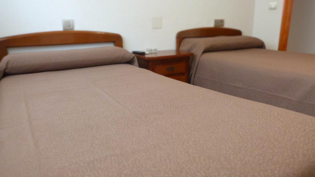 Hostal Restaurante La Masia Vila-real المظهر الخارجي الصورة